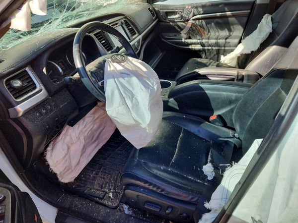 2014 TOYOTA HIGHLANDER Base/Hybrid — DENT