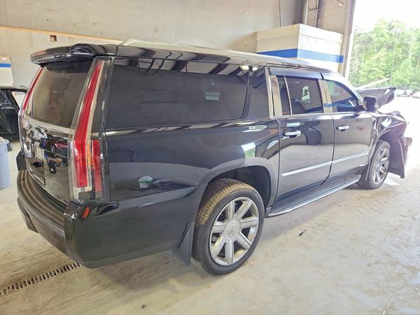 2018 CADILLAC ESCALADE ESV Luxury — PSRA