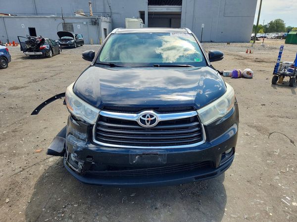 2016 TOYOTA HIGHLANDER
