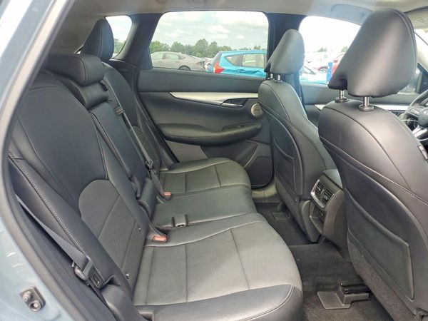 2022 INFINITI QX50 Essential