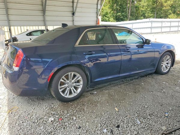 2017 CHRYSLER 300 Limited — PSRA