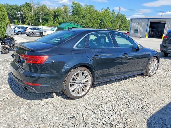 2017 AUDI A4 quattro Premium Plus
