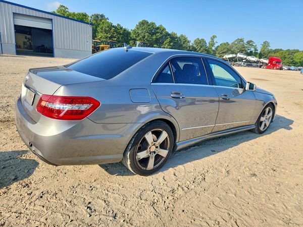 2012 MERCEDES-BENZ E