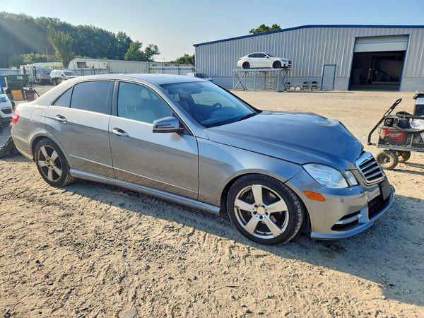 2012 MERCEDES-BENZ E