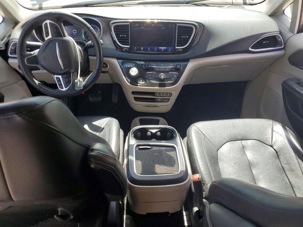 2022 CHRYSLER PACIFICA