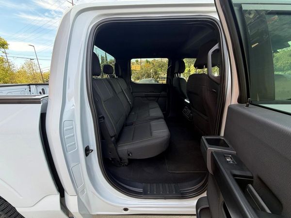 2025 FORD F150 STX