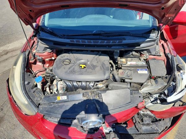 2016 HYUNDAI ELANTRA