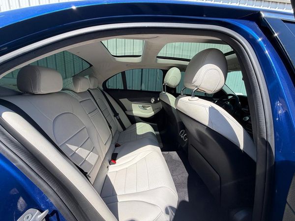 2017 MERCEDES-BENZ C C300-4M