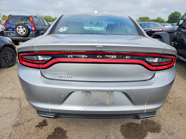 2016 DODGE CHARGER SXT