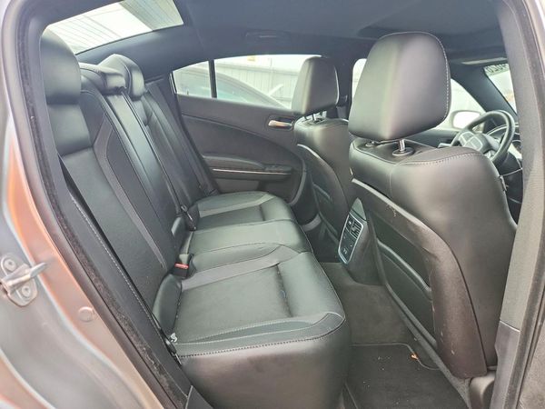 2016 DODGE CHARGER SXT