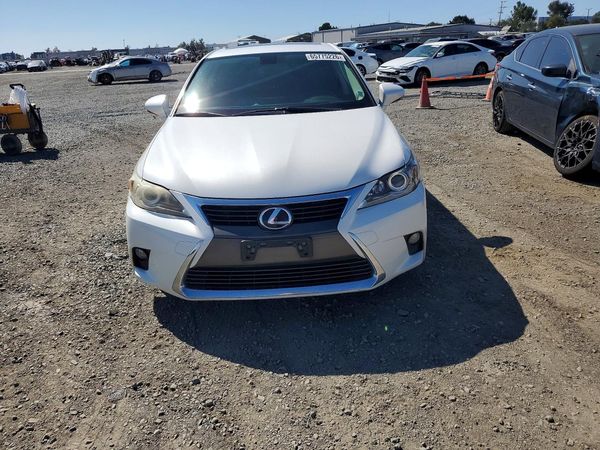 2017 LEXUS CT 200h