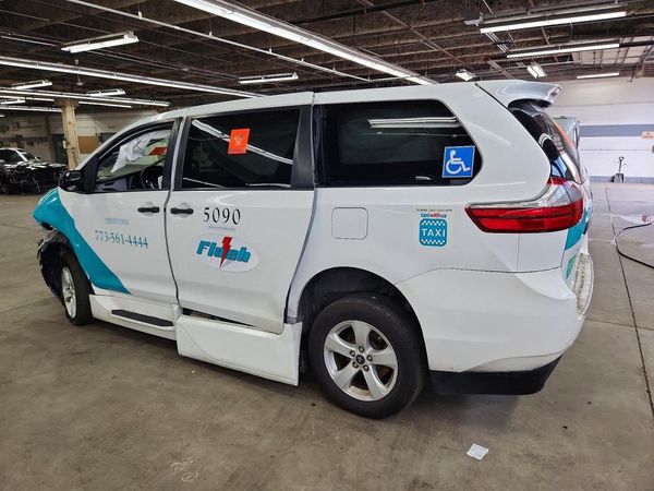 2020 TOYOTA SIENNA D grade — DSRA