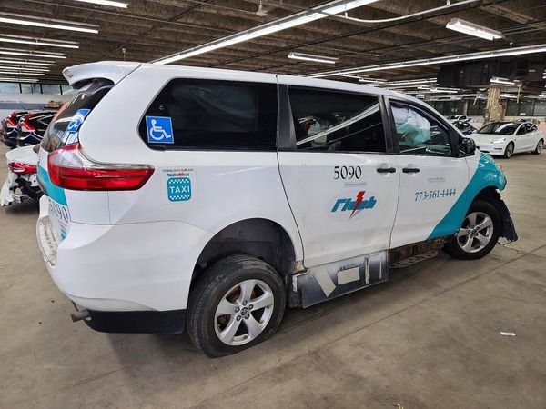 2020 TOYOTA SIENNA D grade — PSRA
