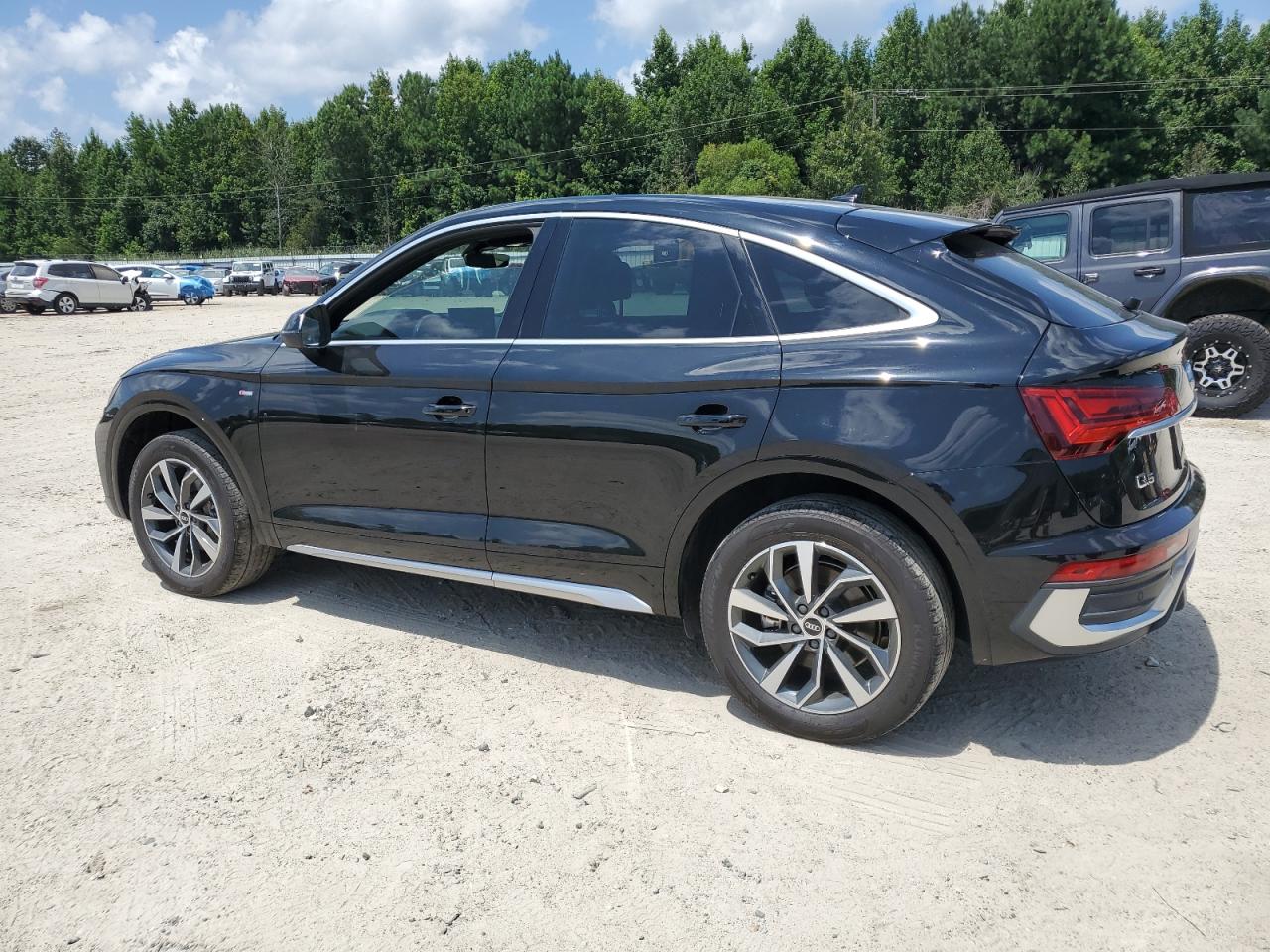 2022 AUDI Q5