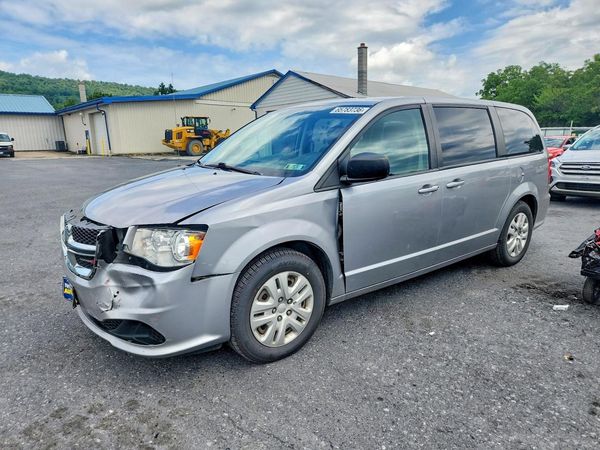 2018 DODGE GRAND CARAVAN SE