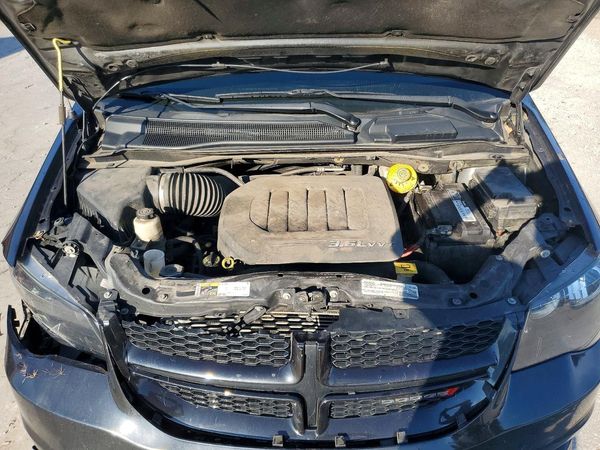2016 DODGE GRAND CARAVAN SE