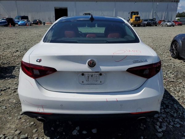 2020 ALFA ROMEO GIULIA