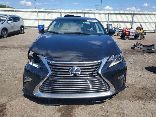 2017 LEXUS ES 350