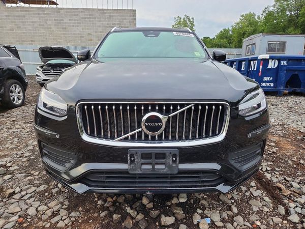 2023 VOLVO XC90