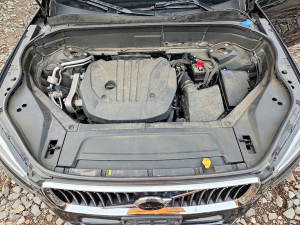 2023 VOLVO XC90