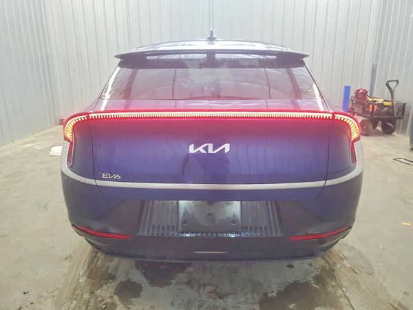 2023 KIA EV6 Light, Wind