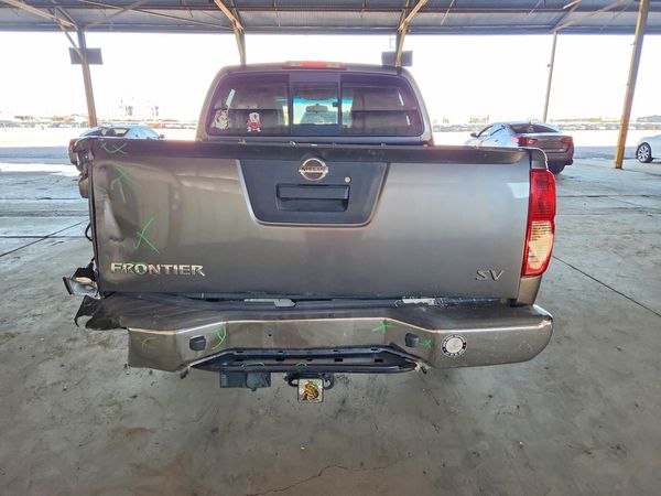 2018 NISSAN FRONTIER
