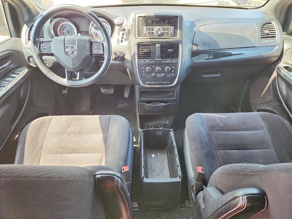 2014 DODGE GRAND CARAVAN SE