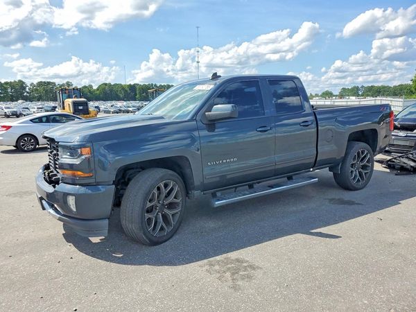 2018 CHEVROLET SILVERADO LT