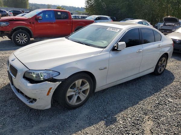 2013 BMW 5 SERIES — Front 3/4