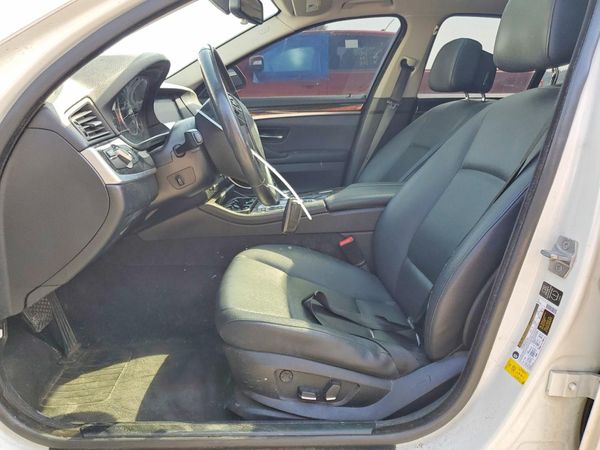 2013 BMW 5 SERIES — DENT