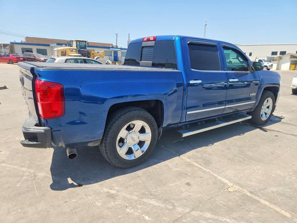 2018 CHEVROLET SILVERADO LTZ