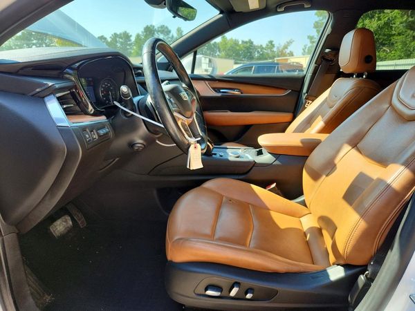 2020 CADILLAC XT5 Premium Luxury