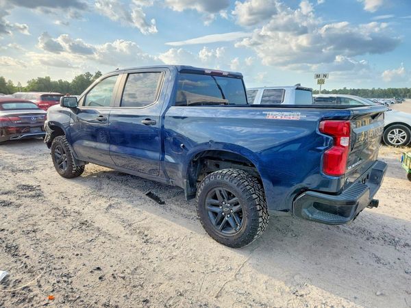 2021 CHEVROLET SILVERADO Trail Boss Custom