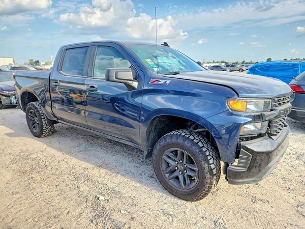 2021 CHEVROLET SILVERADO Trail Boss Custom