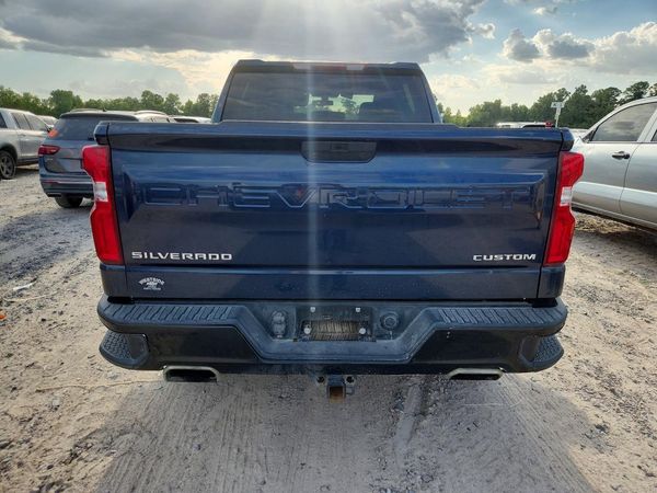 2021 CHEVROLET SILVERADO Trail Boss Custom