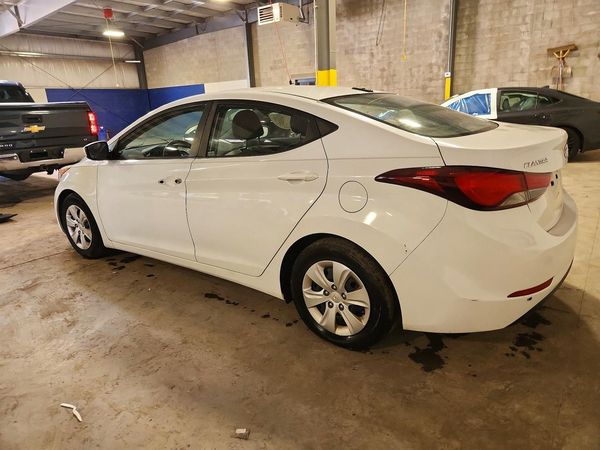 2016 HYUNDAI ELANTRA