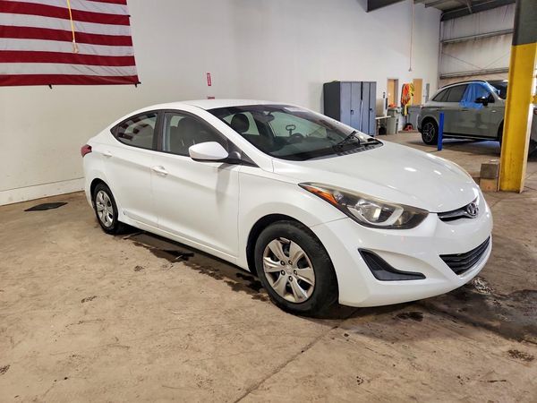 2016 HYUNDAI ELANTRA