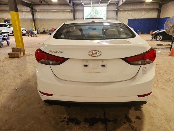 2016 HYUNDAI ELANTRA