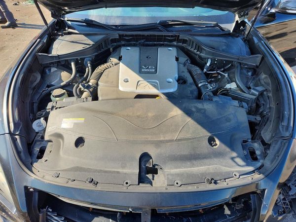 2016 INFINITI Q70