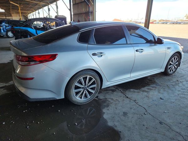 2019 KIA OPTIMA LX, S