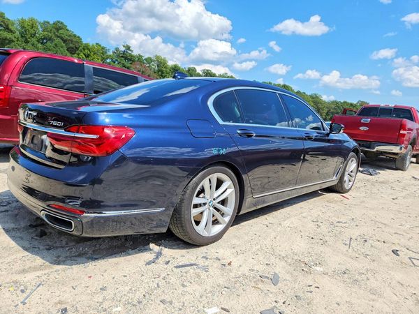 2017 BMW 750 xDrive
