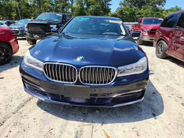 2017 BMW 750 xDrive