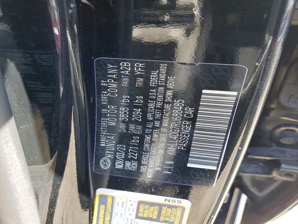 2024 HYUNDAI ELANTRA SE