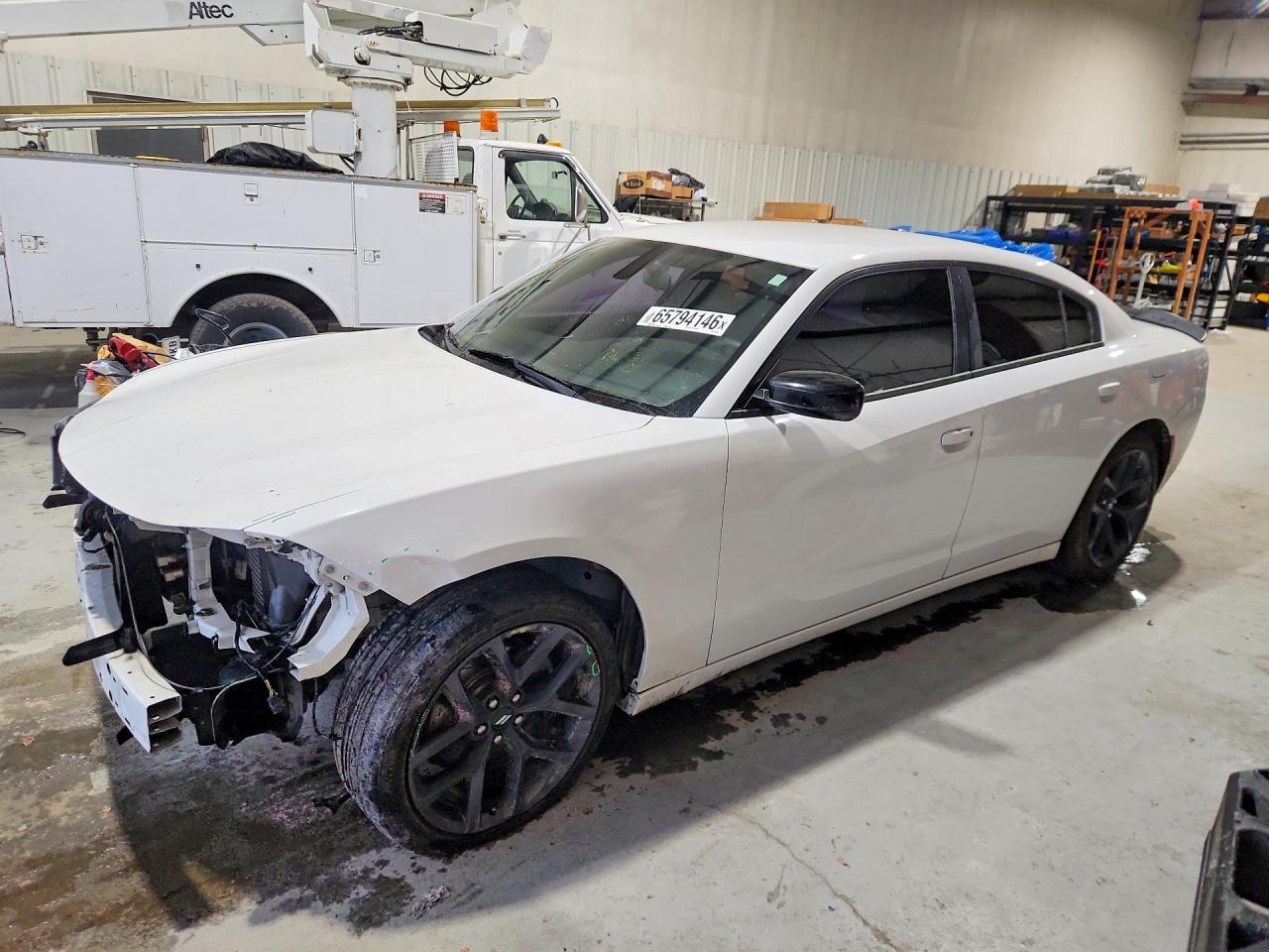 2019 DODGE CHARGER SXT