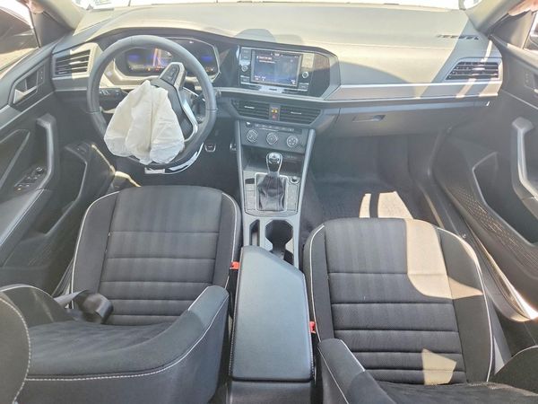 2024 VOLKSWAGEN JETTA