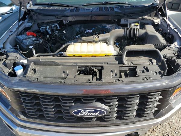 2025 FORD F150 STX
