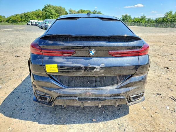 2025 BMW X6 xDrive40i