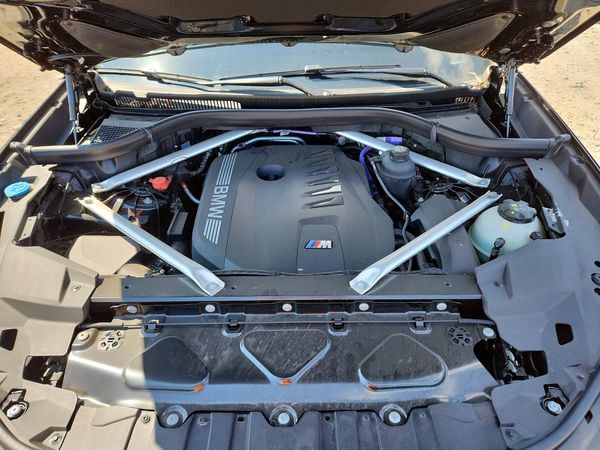 2025 BMW X6 xDrive40i