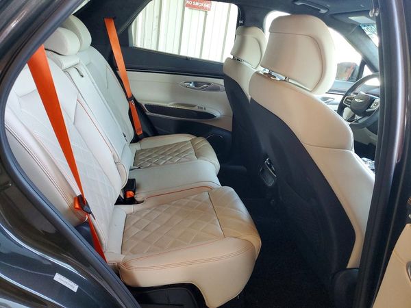 2026 GENESIS GV70