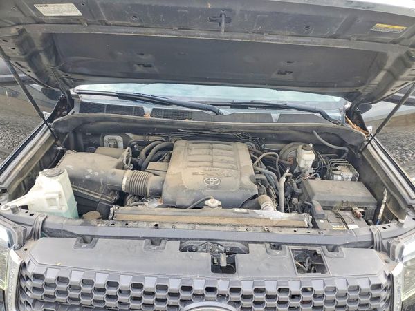 2020 TOYOTA TUNDRA SR5 Grade